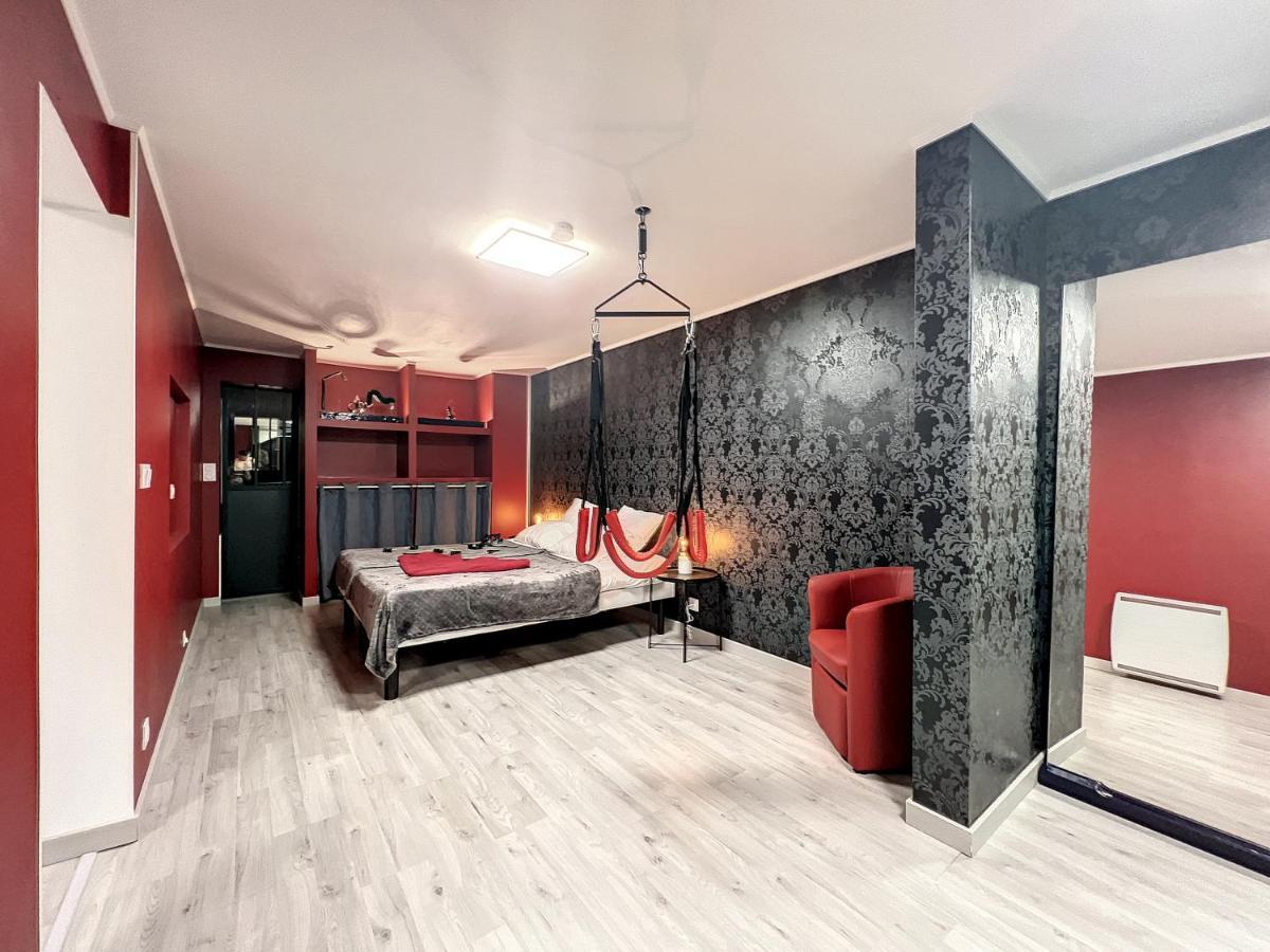 Eros Apartment แอกด์ ภายนอก รูปภาพ