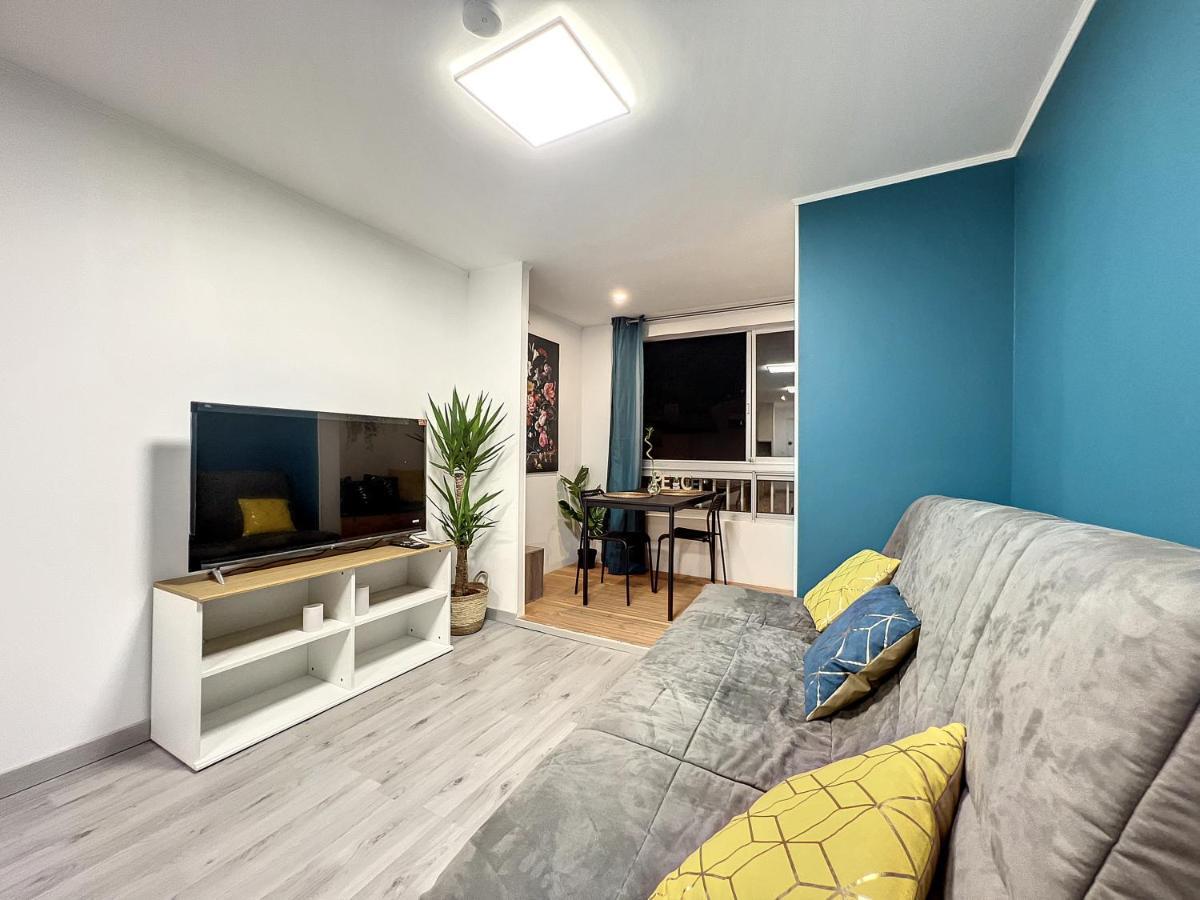 Eros Apartment แอกด์ ภายนอก รูปภาพ